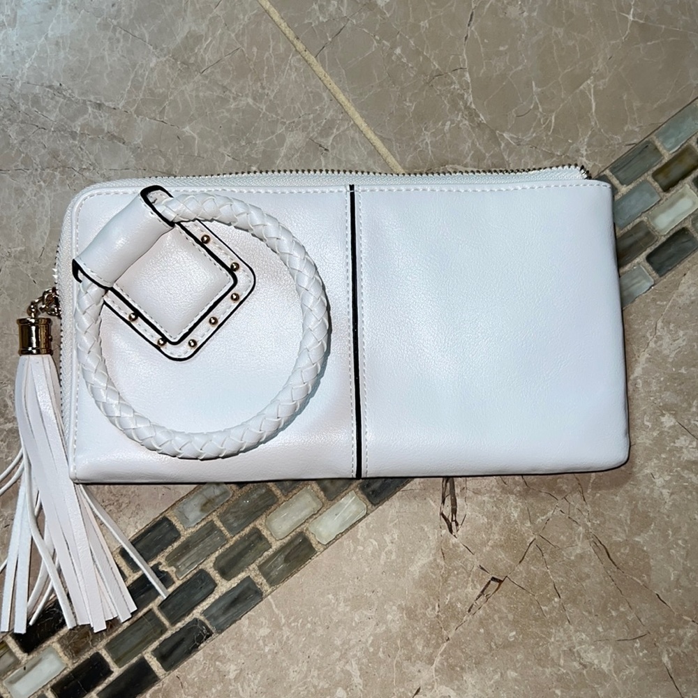 White Clutch
